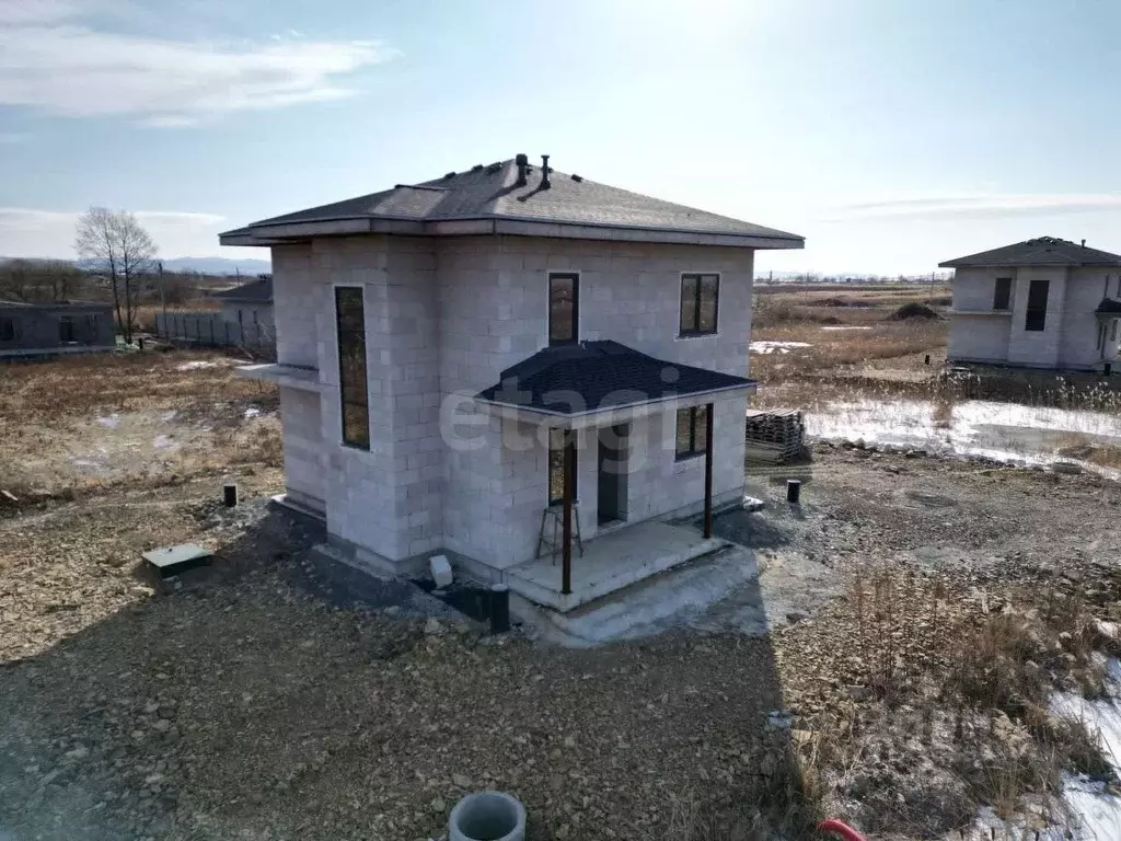 Дом в Приморский край, Надеждинский район, с. Вольно-Надеждинское ... - Фото 1