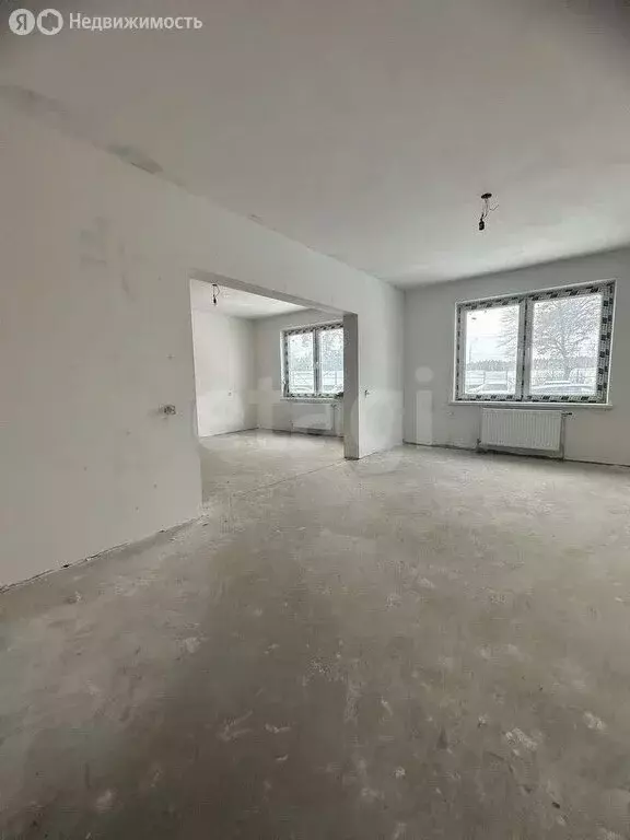 3-комнатная квартира: Калуга, микрорайон Анненки, улица Анненки, 40 ... - Фото 1