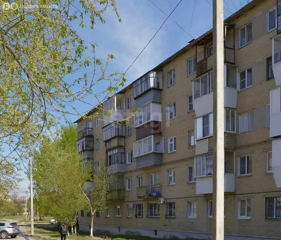 2-комнатная квартира: Миасс, улица Добролюбова, 2 (42 м) - Фото 1