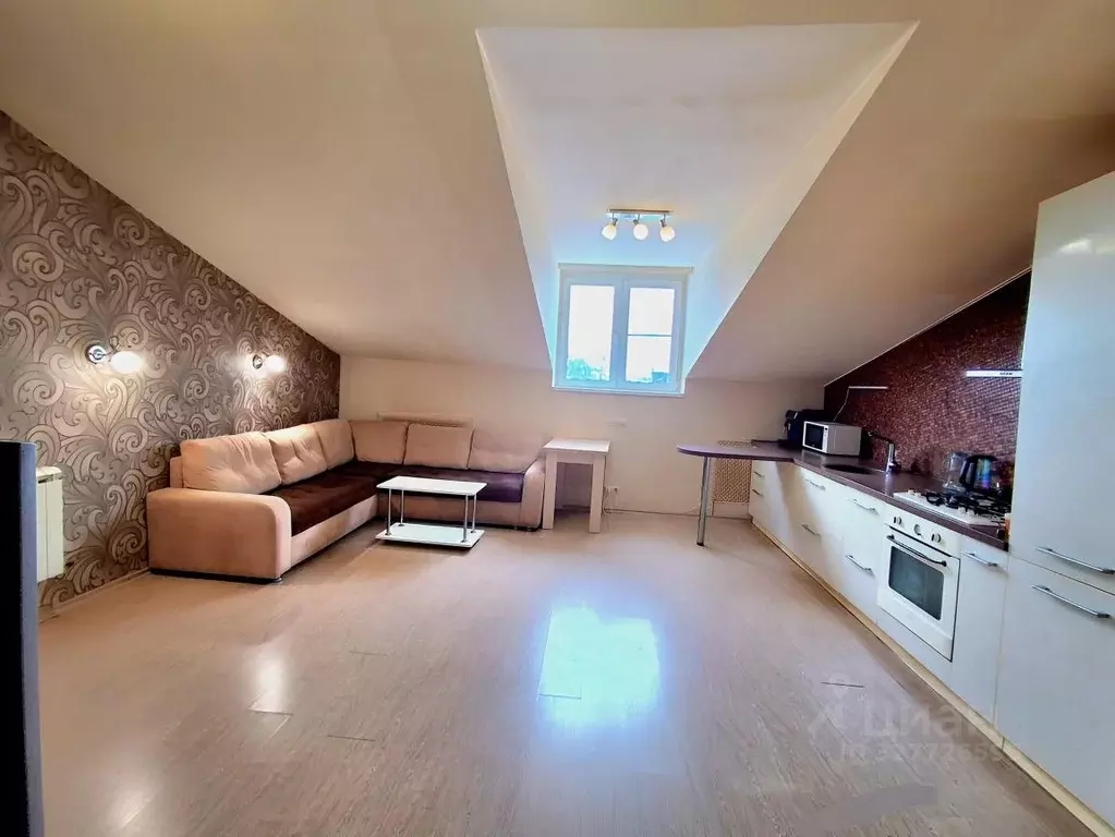 2-к кв. Костромская область, Кострома Лавровская ул., 12А/14 (64.5 м) - Фото 1