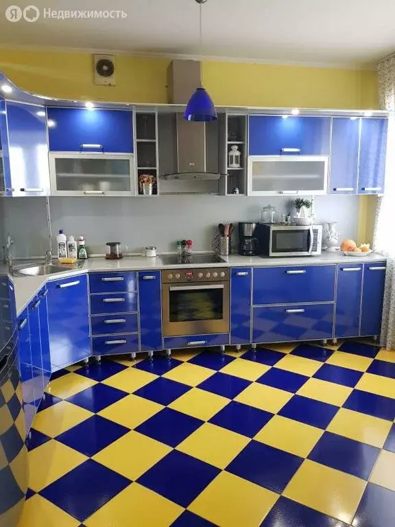 3-комнатная квартира: Аксай, улица Платова, 6А (107.4 м) - Фото 0