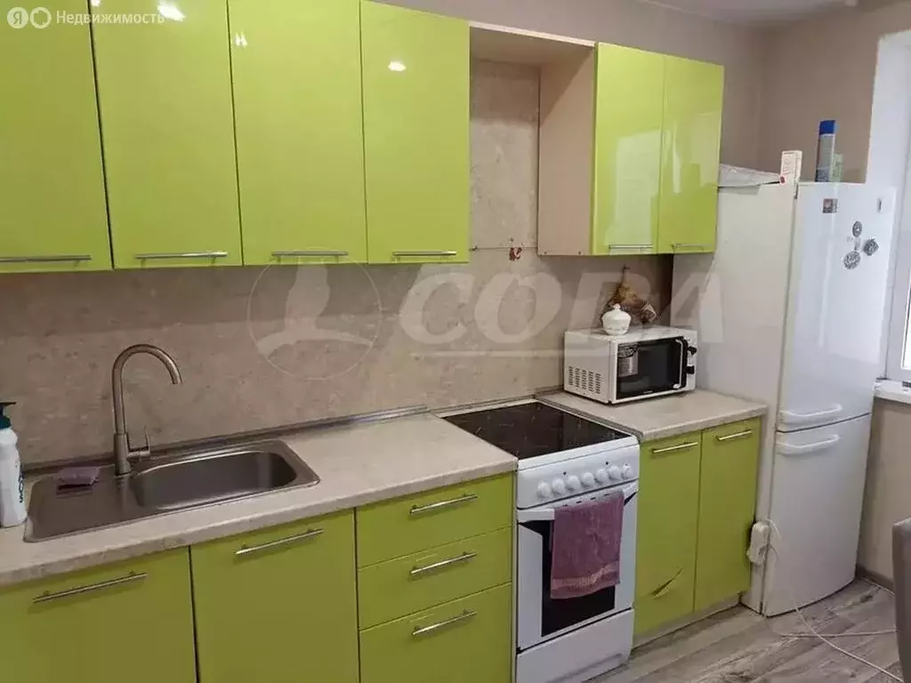 3-комнатная квартира: Тюмень, улица Пермякова, 60 (66 м) - Фото 1