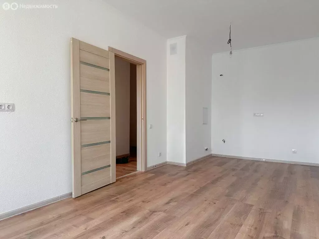 2-комнатная квартира: Тверь, улица Левитана, 93А (37 м) - Фото 1