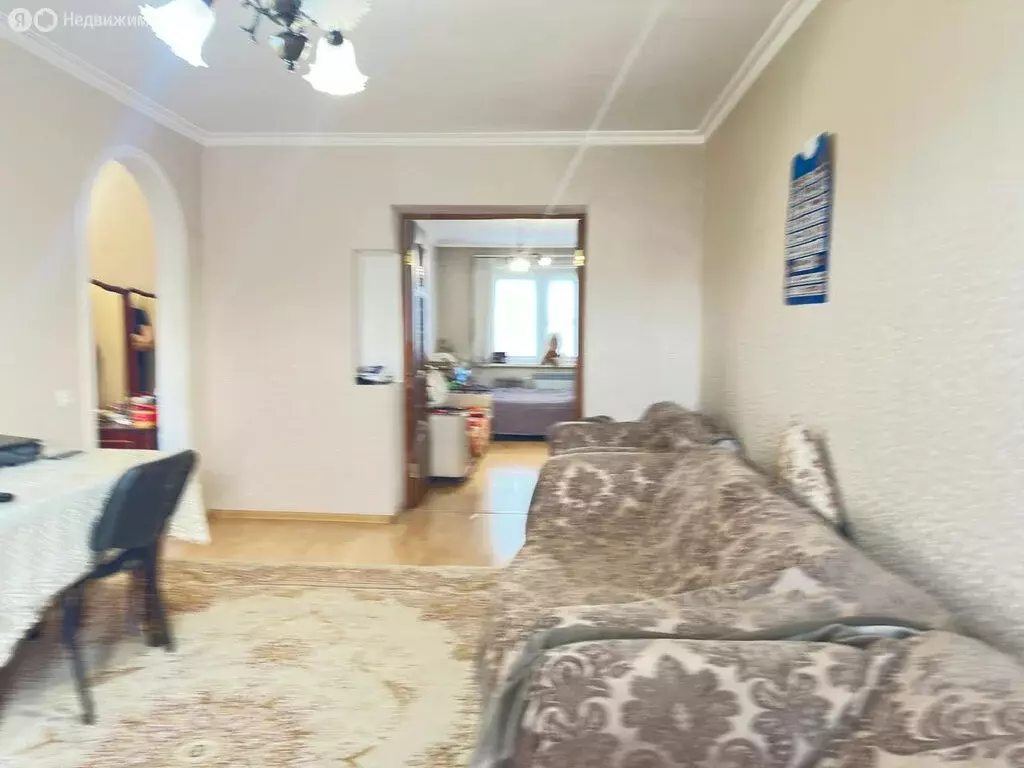 2-комнатная квартира: Владикавказ, улица Ватутина, 57 (42 м) - Фото 0