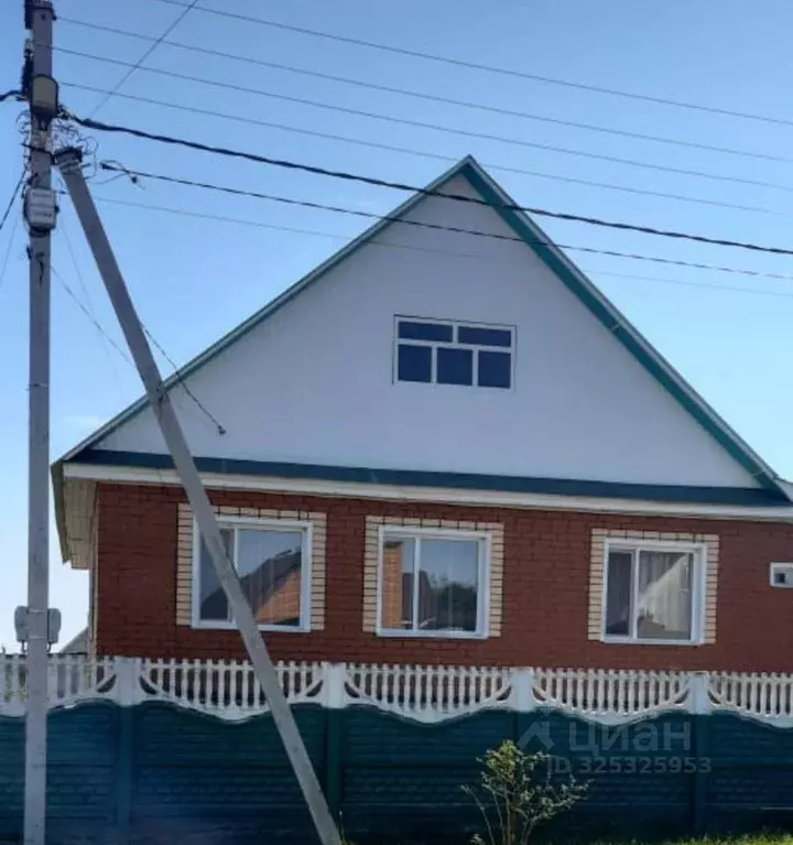 Дом в Башкортостан, Чишминский поссовет, Чишмы рп ул. Свободы (143 м) - Фото 1