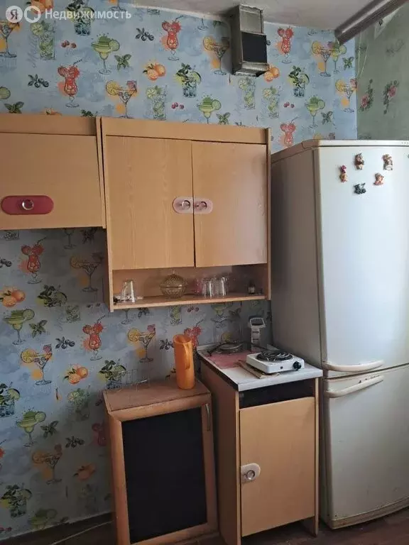 2-комнатная квартира: Николаевск-на-Амуре, улица Кирова, 8 (44.6 м) - Фото 1