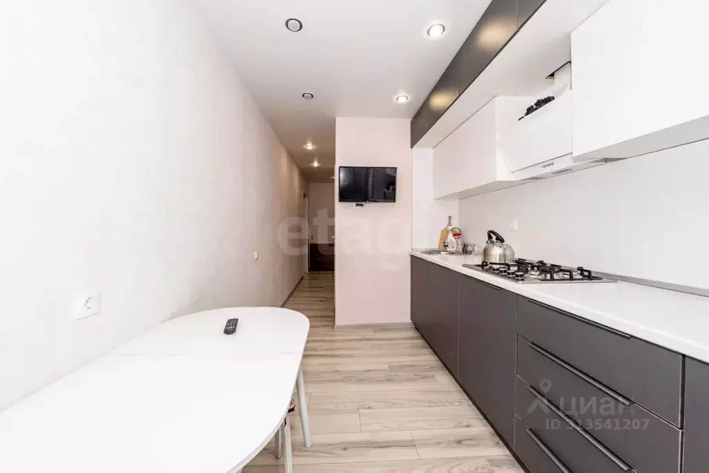 2-к кв. Вологодская область, Череповец Советский просп., 101 (45.6 м) - Фото 1