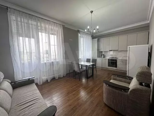 2-к. квартира, 62 м, 3/8 эт. - Фото 0