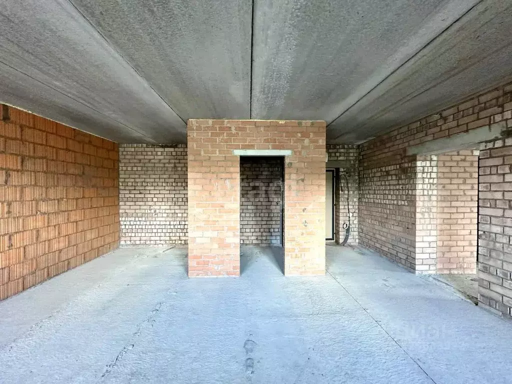 3-к кв. Коми, Сыктывкар Петрозаводская ул., 43 (83.7 м) - Фото 2