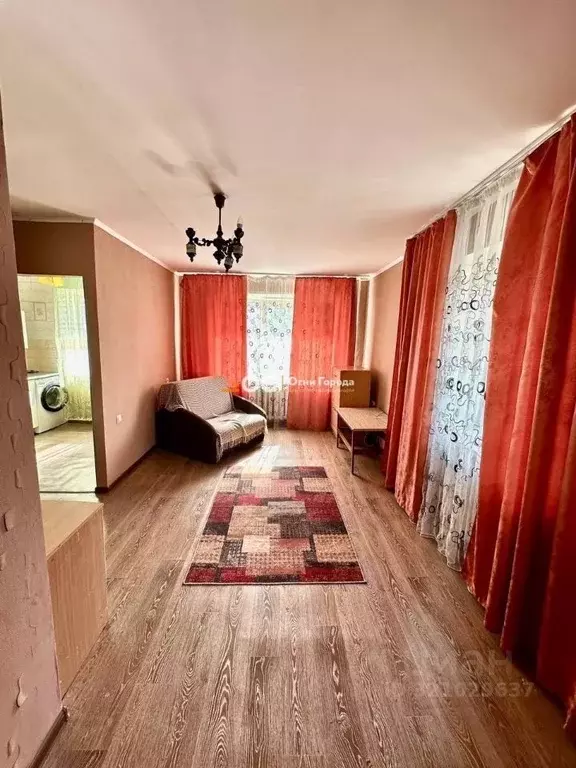 1-к кв. Брянская область, Брянск ул. Луначарского, 12 (30.0 м) - Фото 1