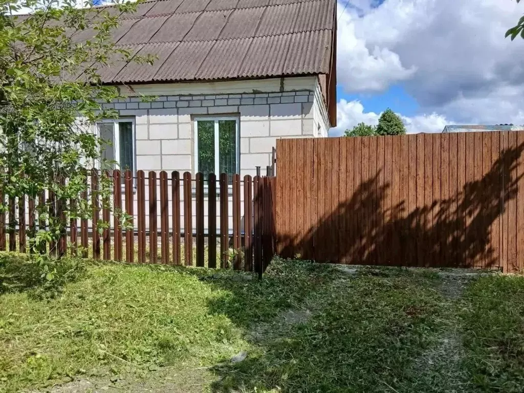 Дом в Брянская область, Брянск Меловая ул. (70 м) - Фото 2