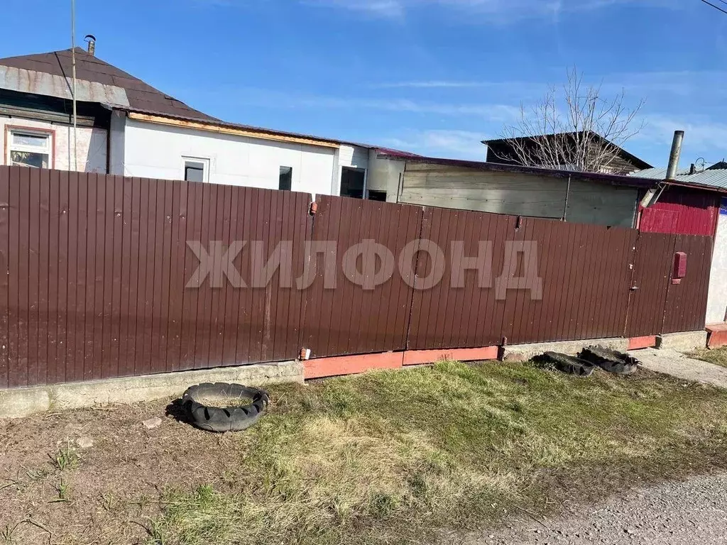 Дом в Новосибирская область, Новосибирск Январская ул. (50 м) - Фото 1