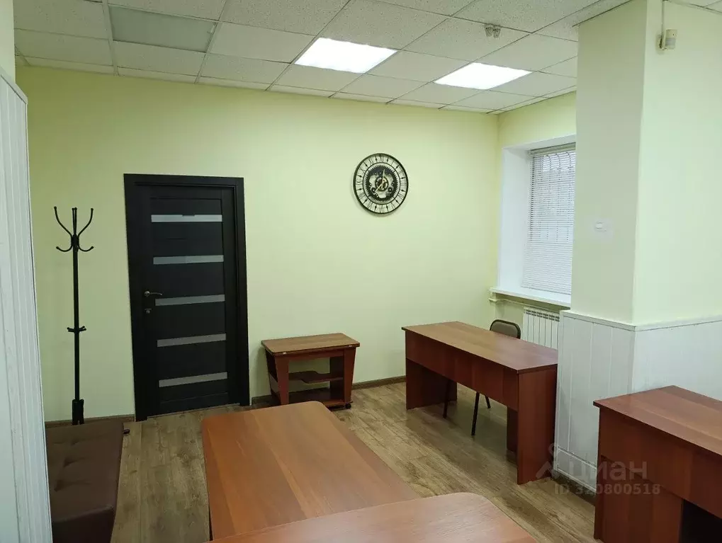 Офис в Омская область, Омск ул. Долгирева, 17 (22 м) - Фото 1