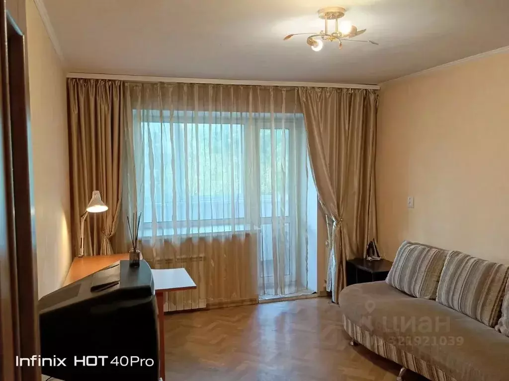 1-к кв. Хабаровский край, Хабаровск Амурский бул., 64 (35.0 м) - Фото 1