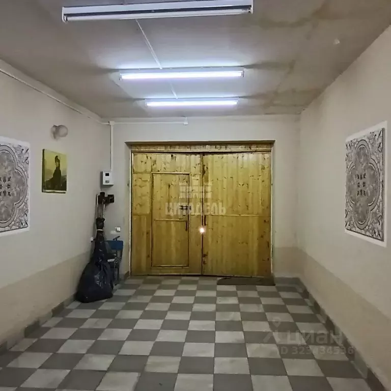 Гараж в Воронежская область, Воронеж ул. Маршала Жукова, 13 (30 м) - Фото 1