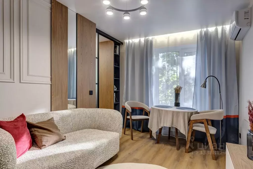 3-к кв. Москва ул. Бехтерева, 45К2 (61.4 м) - Фото 1