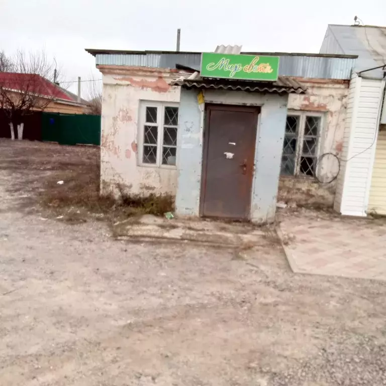 Помещение свободного назначения в Курская область, Льгов Вокзальная ... - Фото 0