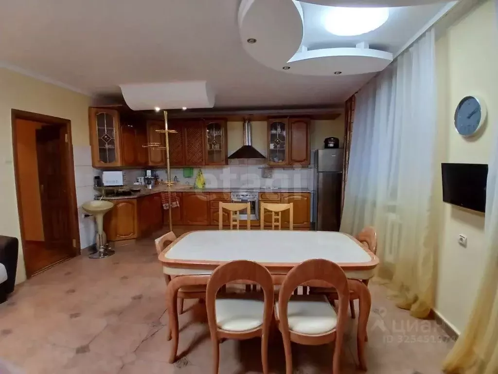 3-к кв. Ямало-Ненецкий АО, Салехард ул. Республики, 60 (132.3 м) - Фото 2