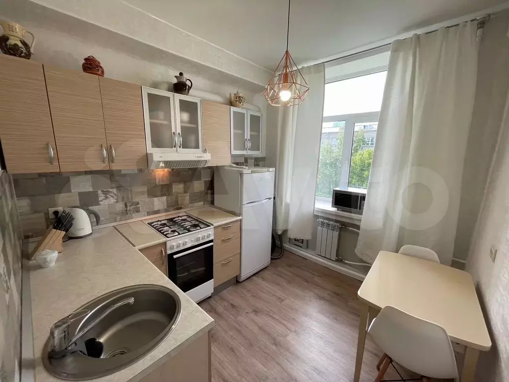 2-к. квартира, 52 м, 5/5 эт. - Фото 0