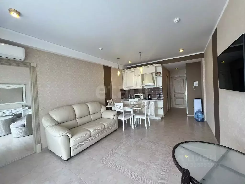 2-к кв. Крым, Алушта ул. Набережная (64.7 м) - Фото 1