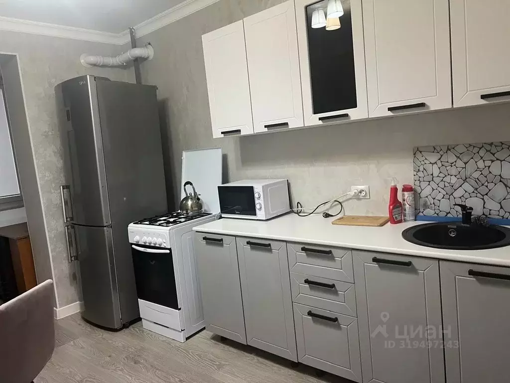 3-к кв. Северная Осетия, Владикавказ ул. Шамиля Джикаева (110.0 м) - Фото 1