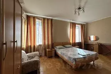 2-к кв. Волгоградская область, Волгоград ул. Аллея Героев, 4 (60.0 м) - Фото 0