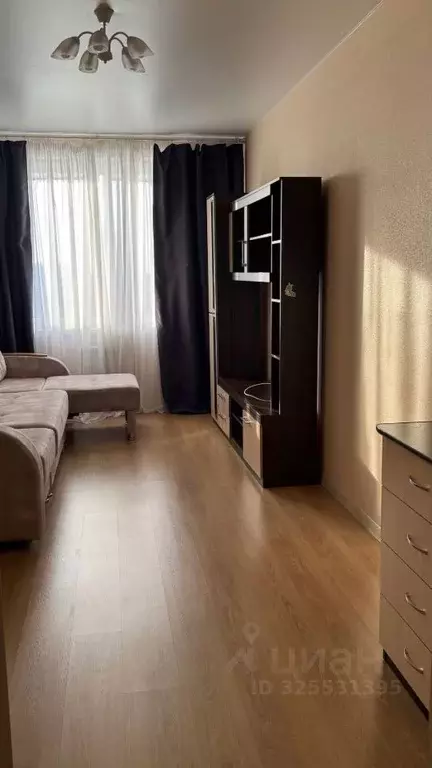 1-к кв. Омская область, Омск ул. Крупской, 13/1 (37.4 м) - Фото 2