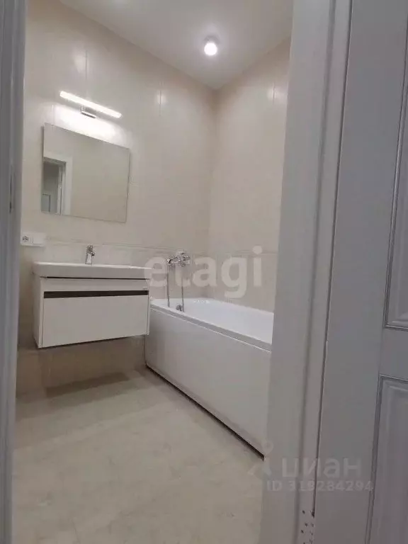 3-к кв. Новосибирская область, Новосибирск ул. Дуси Ковальчук, 244 ... - Фото 0
