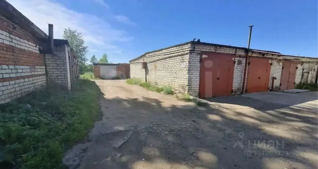 Гараж в Тюменская область, Тюмень Восточный-2 мкр, ул. Ивана Словцова, ... - Фото 1