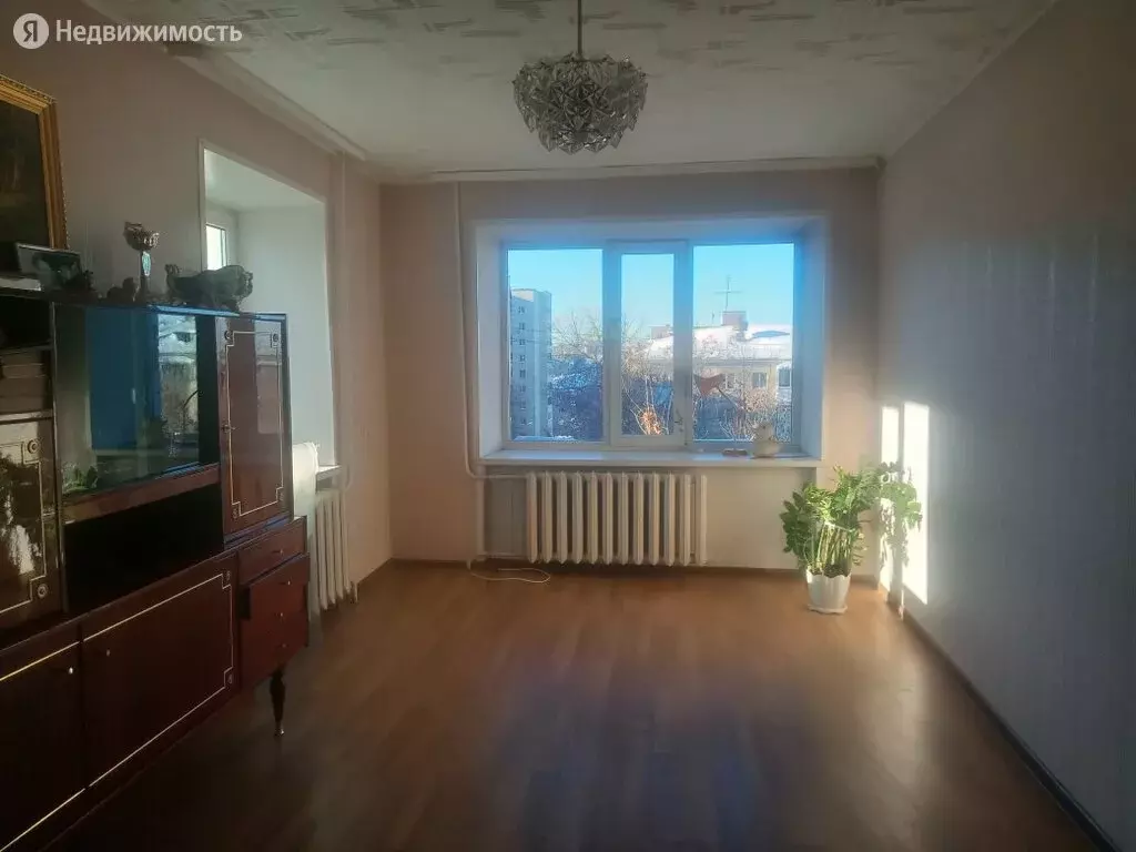 3-комнатная квартира: Уфа, улица Менделеева, 203 (63 м) - Фото 1