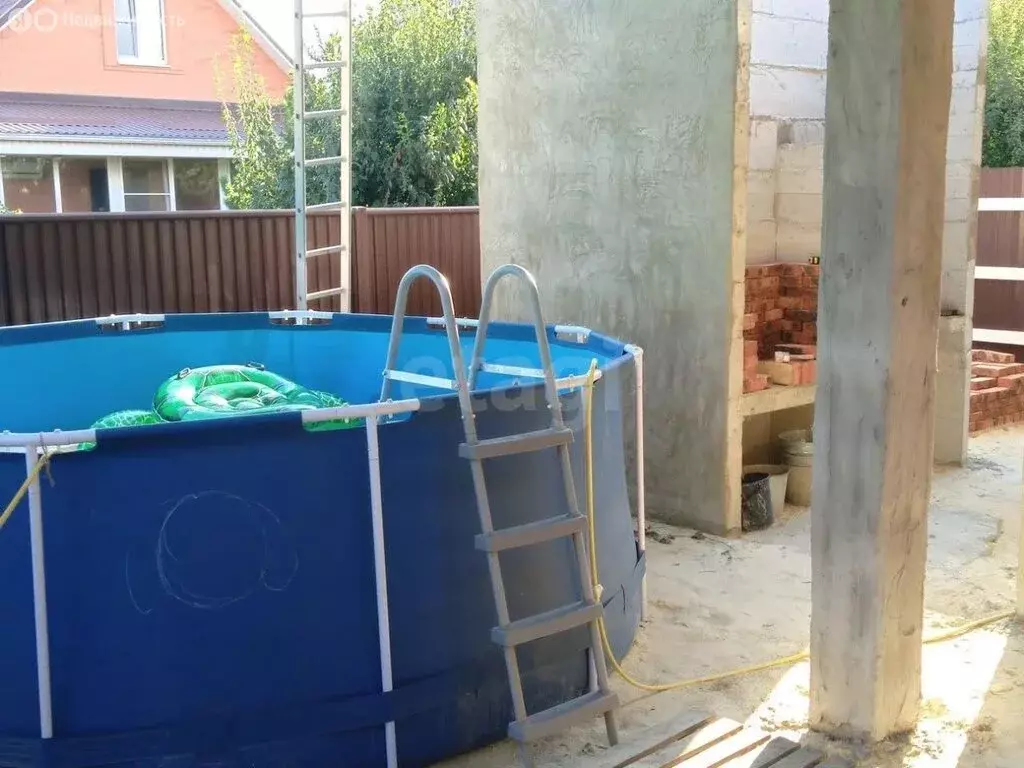 Дом в Новочеркасск, улица Л.З. Нюхарева (341.1 м) - Фото 2