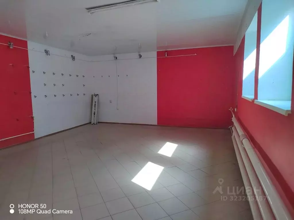 Помещение свободного назначения в Краснодарский край, Гулькевичи ... - Фото 1