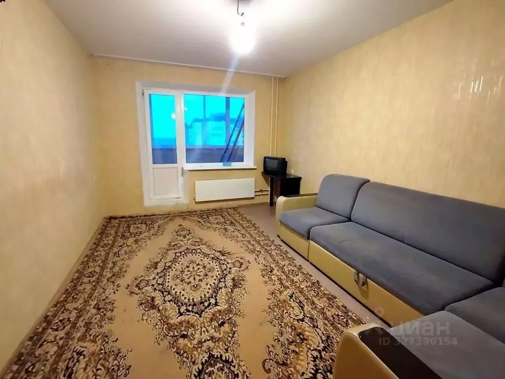 3-к кв. Волгоградская область, Волгоград ул. Маршала Воронова, 18 ... - Фото 2