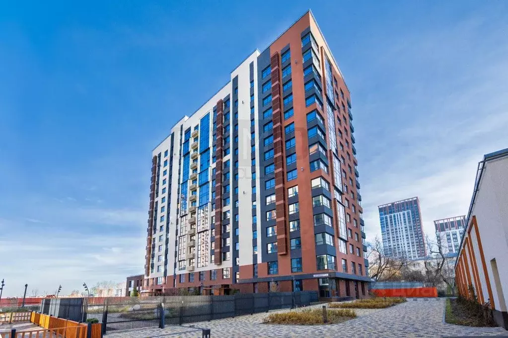 2-к кв. Свердловская область, Екатеринбург ул. Нагорная, 16 (76.1 м) - Фото 1