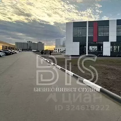 Помещение свободного назначения в Татарстан, Набережные Челны просп. ... - Фото 1
