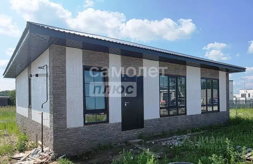 Дом в Алтайский край, Первомайский район, с. Фирсово ул. Нектарная, 19 ... - Фото 0