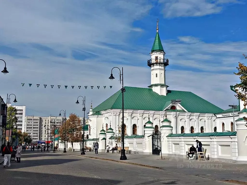 2-к кв. Татарстан, Казань Габдуллы Тукая ул., 102 (53.0 м) - Фото 1