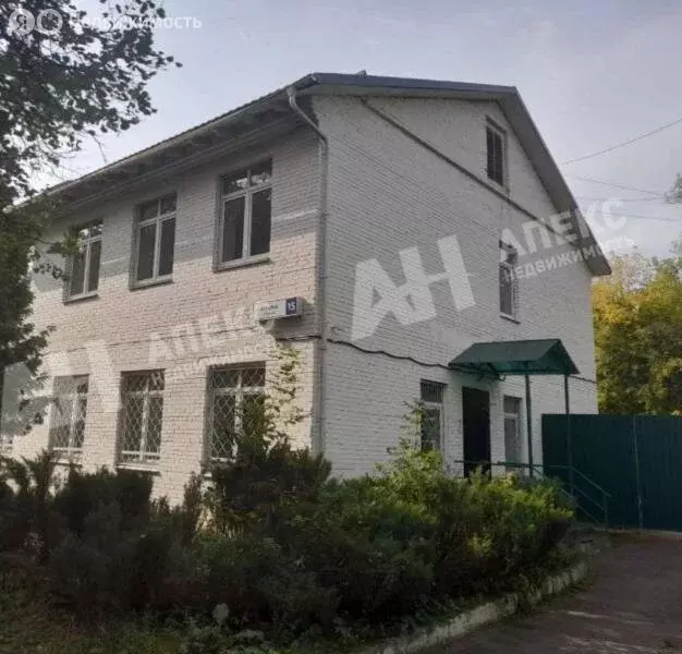 Помещение свободного назначения (675 м) - Фото 1