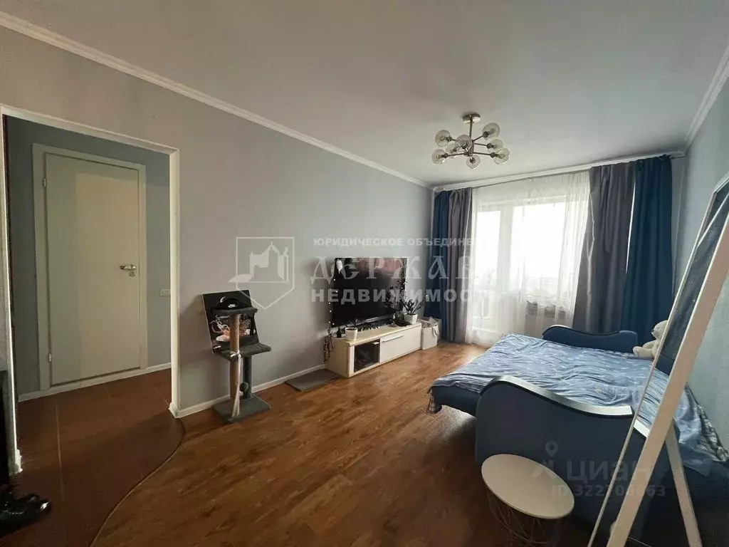 2-к кв. Кемеровская область, Кемерово Октябрьский просп., 67 (57.0 м) - Фото 1