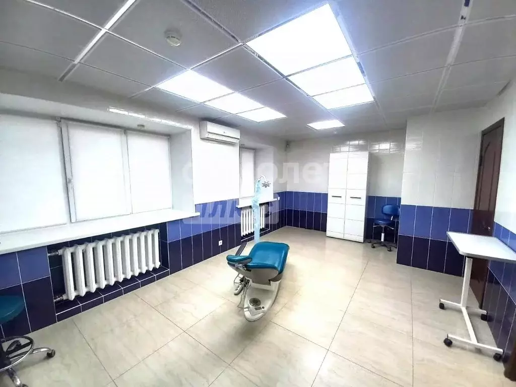 Помещение свободного назначения в Курганская область, Курган ул. ... - Фото 1