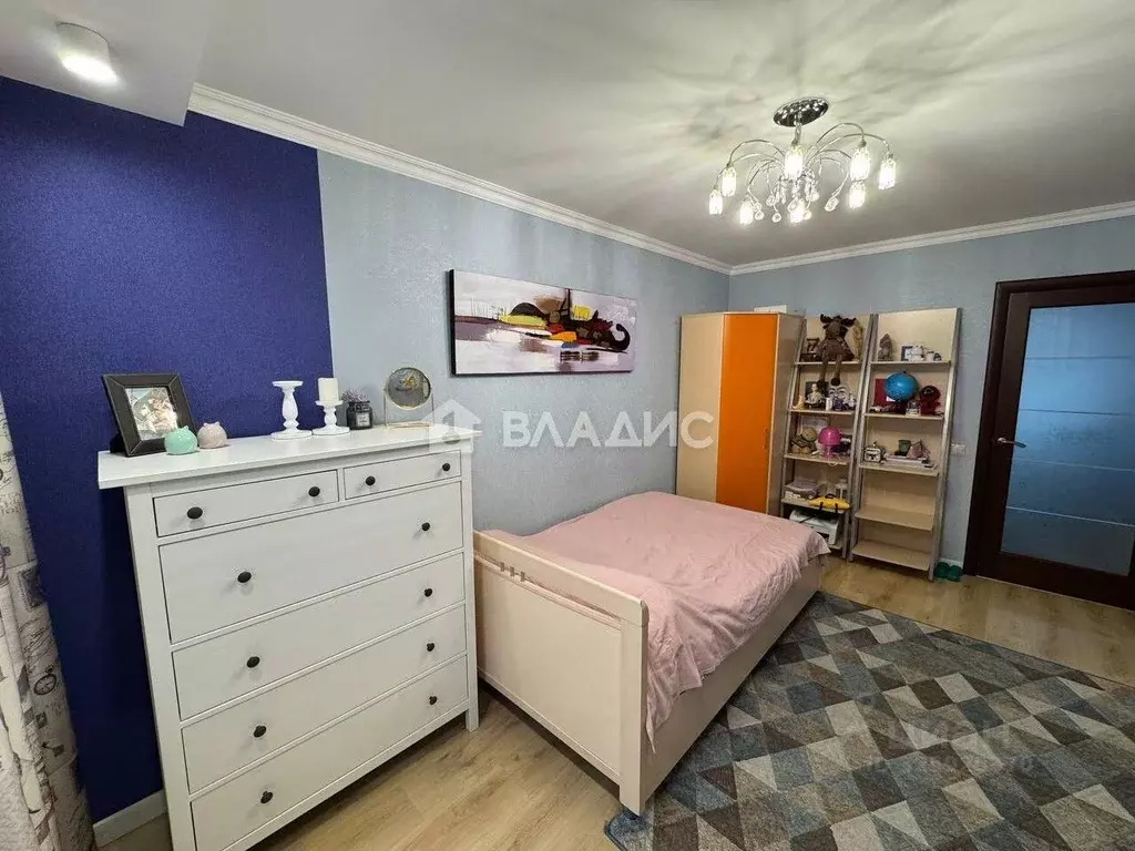 3-к кв. Бурятия, Улан-Удэ ул. Калашникова, 16 (68.9 м) - Фото 2