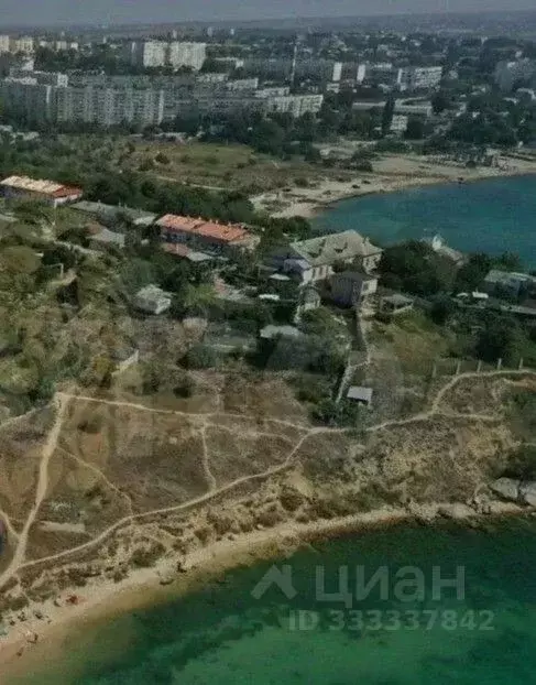 Участок в Севастополь ул. Каманина, 27 (10.0 сот.) - Фото 1