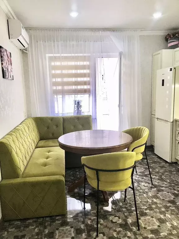 2-к кв. Краснодарский край, Новороссийск ул. Бориса Пупко, 3 (63.0 м) - Фото 1