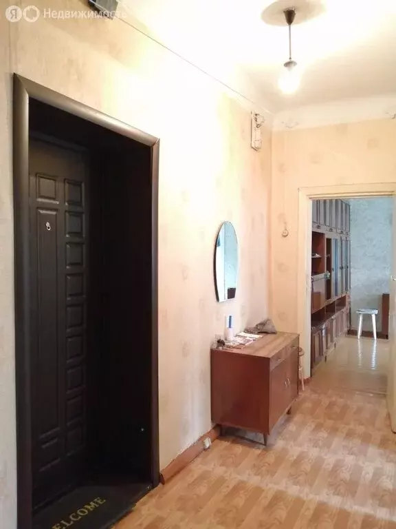 3-комнатная квартира: Бийск, улица МПС, 2А (63 м) - Фото 1