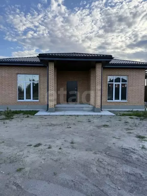 Дом в Курская область, Курский район, Моковский сельсовет, д. Духовец ... - Фото 0