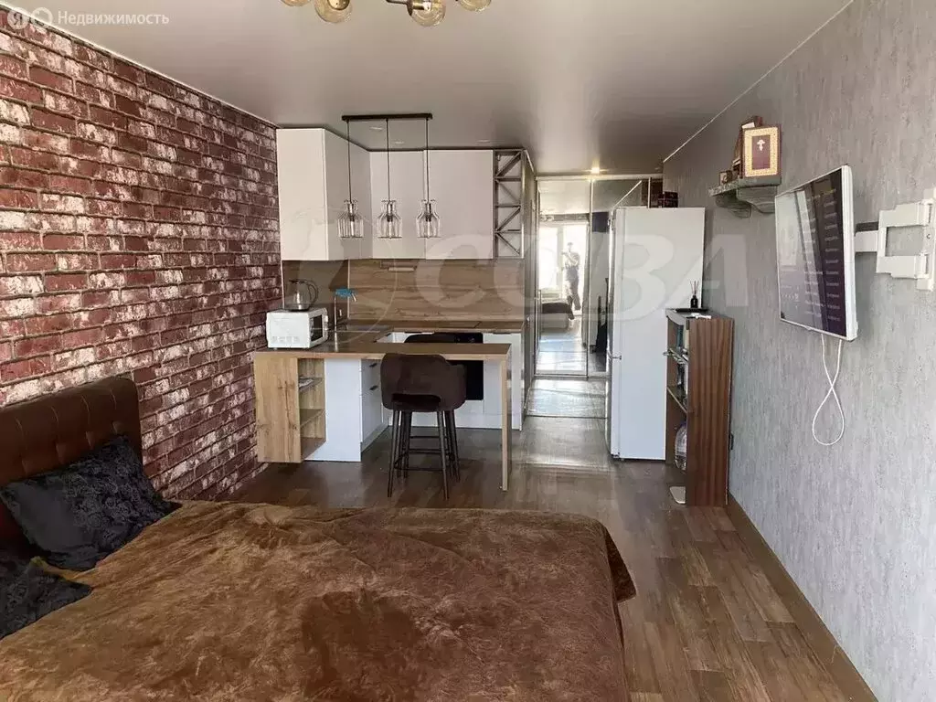 Квартира-студия: Тюмень, улица Вадима Бованенко, 1 (29.5 м) - Фото 1