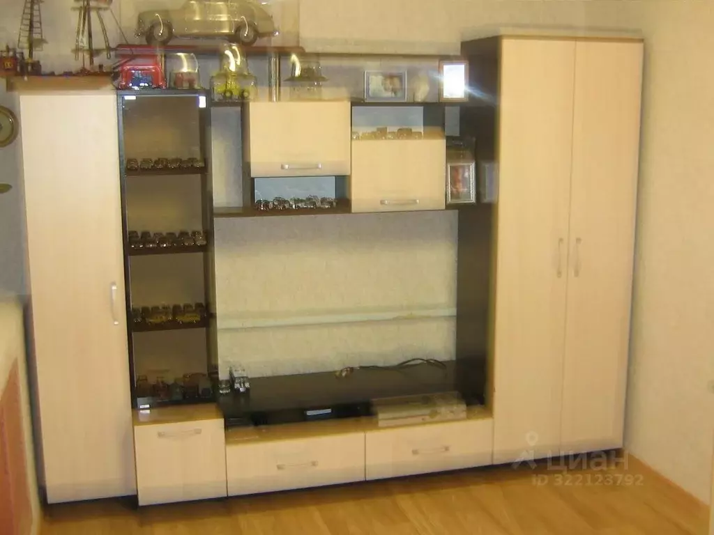 3-к кв. Нижегородская область, Нижний Новгород ул. 4-я Озерная, 1 ... - Фото 0