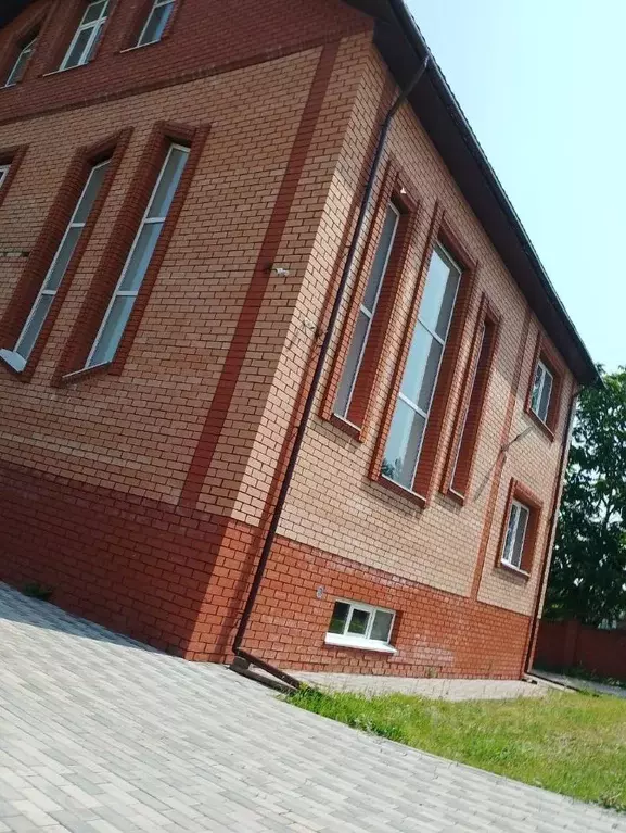 Коттедж в Башкортостан, Уфа ул. Бирюзовая (460 м) - Фото 1