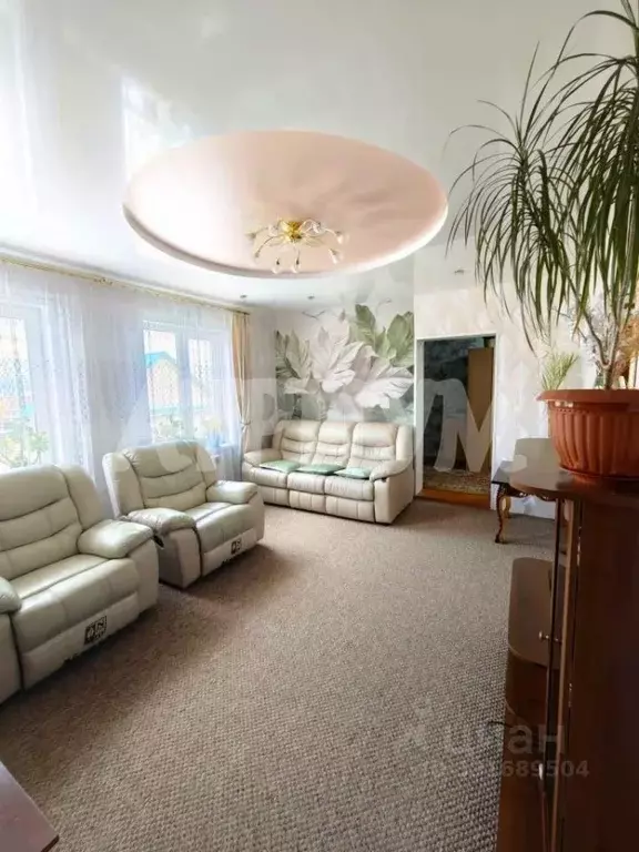 Дом в Бурятия, Улан-Удэ ул. Барнаульская (110 м) - Фото 1
