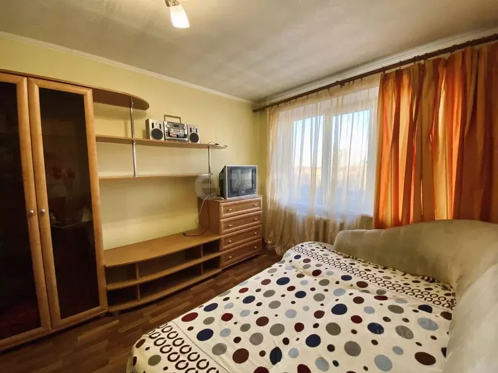 1-к кв. Псковская область, Печоры Индустриальная ул., 4 (32.8 м) - Фото 1